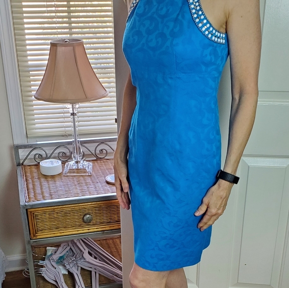 Country Club Dinner Dress! - Picture 4 of 12